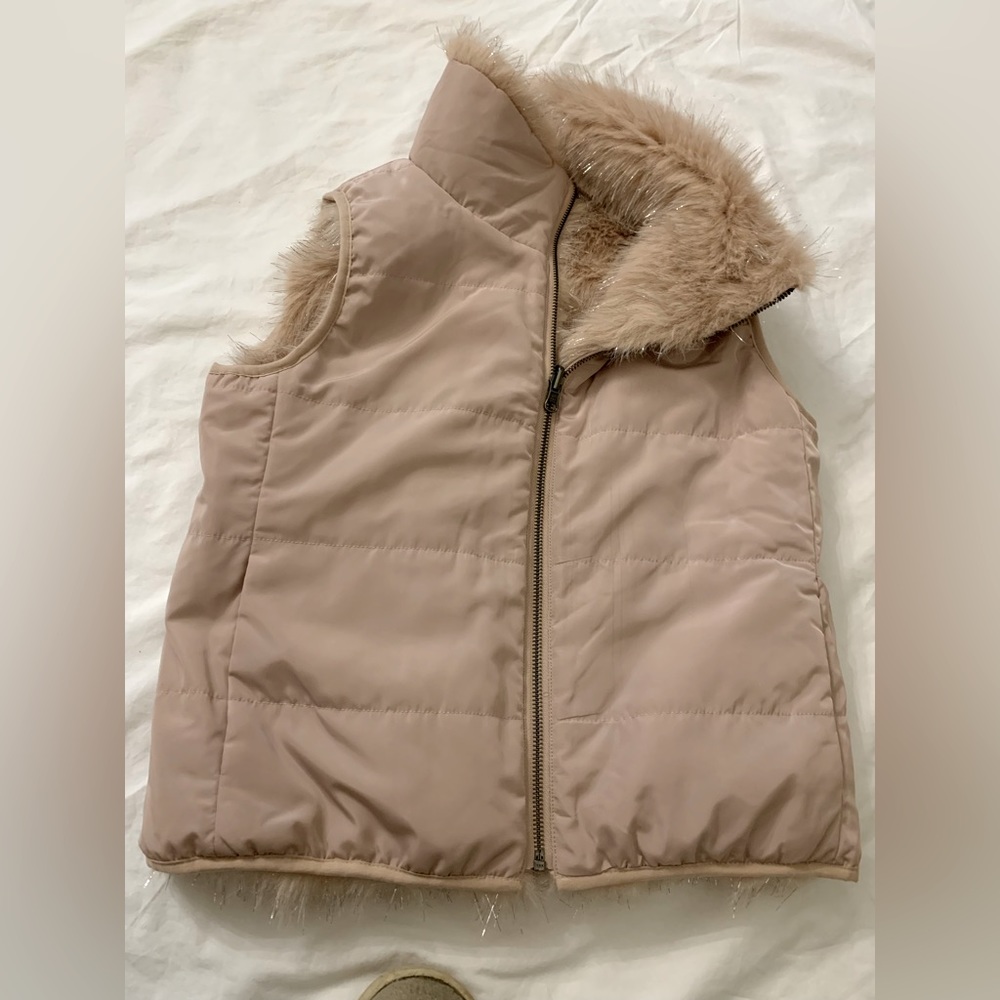 Dylan , reversible , dusty rose faux fur vest , size XS